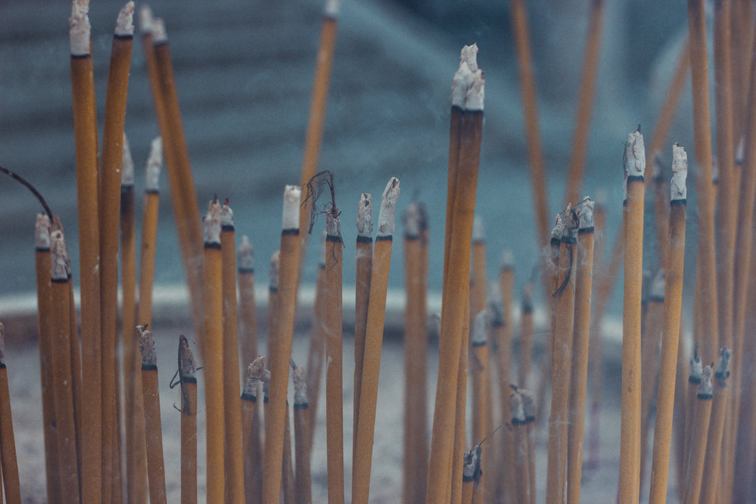What’s Really in the Air? The Hidden Dangers of Toxic Candles
