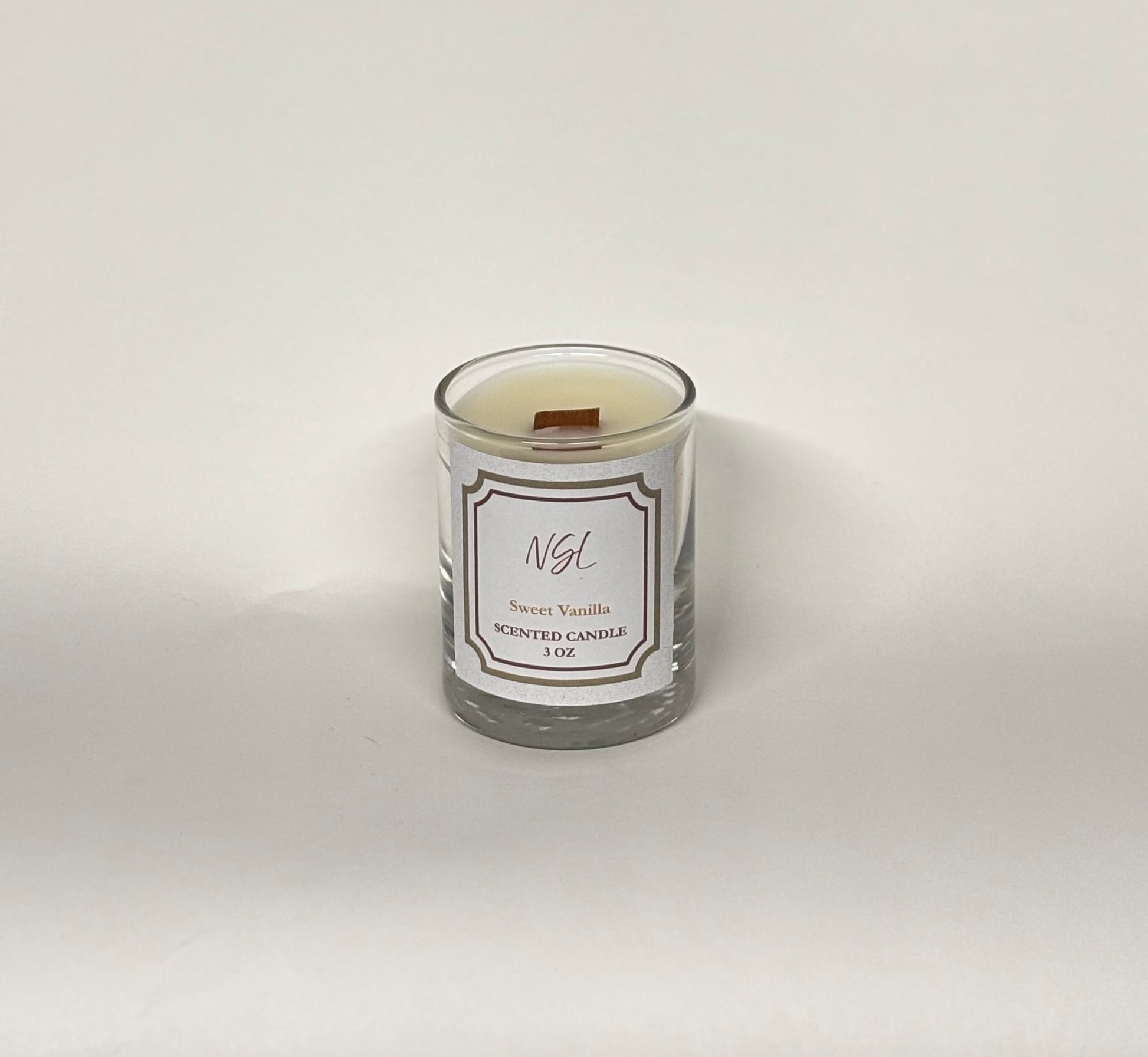 3oz wood wick sweet vanilla candle